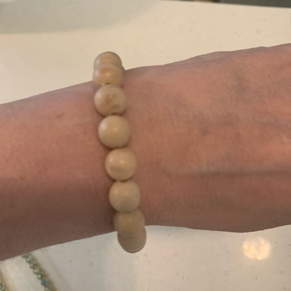 Yellowstone beaded stretch bracelet